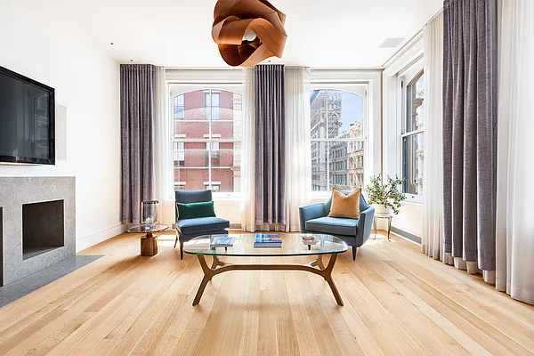 Rented by Compass | media 12