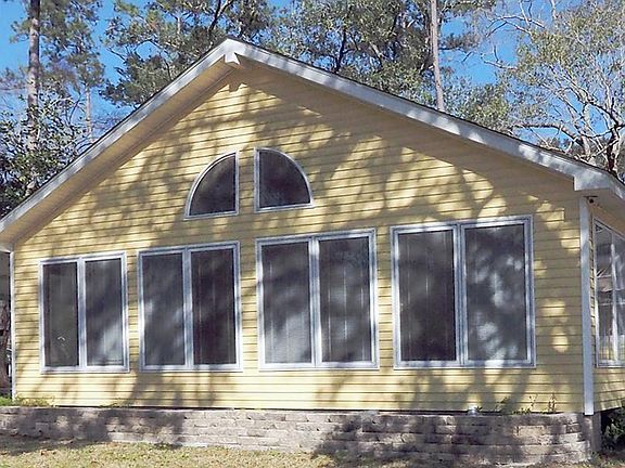 2nd image of 60262 Sherwood Dr