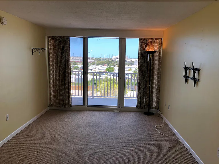 3312 Northside Dr #516 — Photo 28