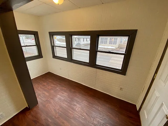 4 bed, $1,600 — Photo 3