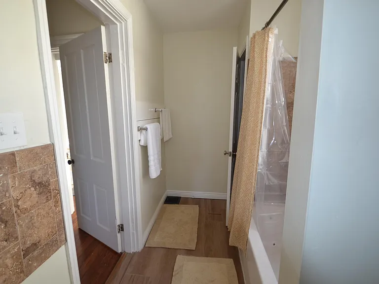 8365 Mace Ave — Photo 25