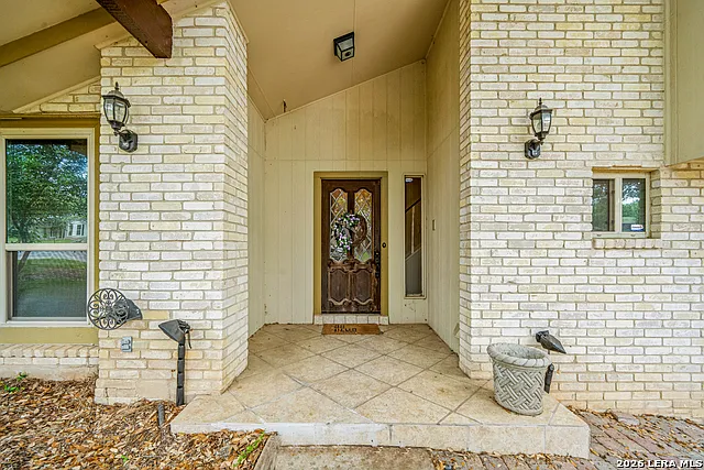 4 bed, 2.5 bath, 2106 sqft, $2,750 — Photo 2