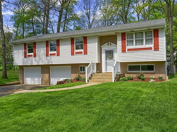 2nd image of 509 Greenwood Drive Ext