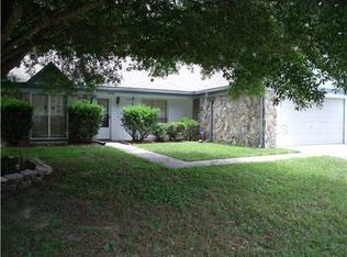 908 Sunridge Point Dr, Seffner, FL 33584