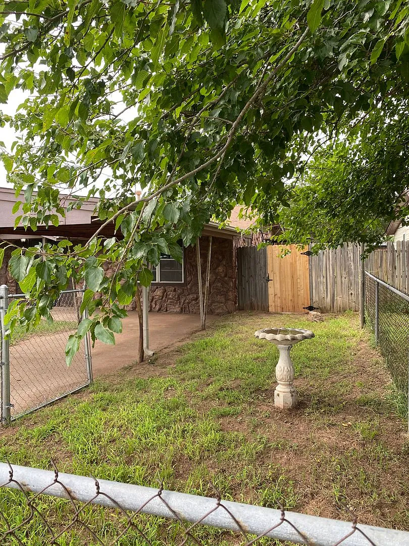 Adorable remodeled 2br 1ba home! — Photo 3