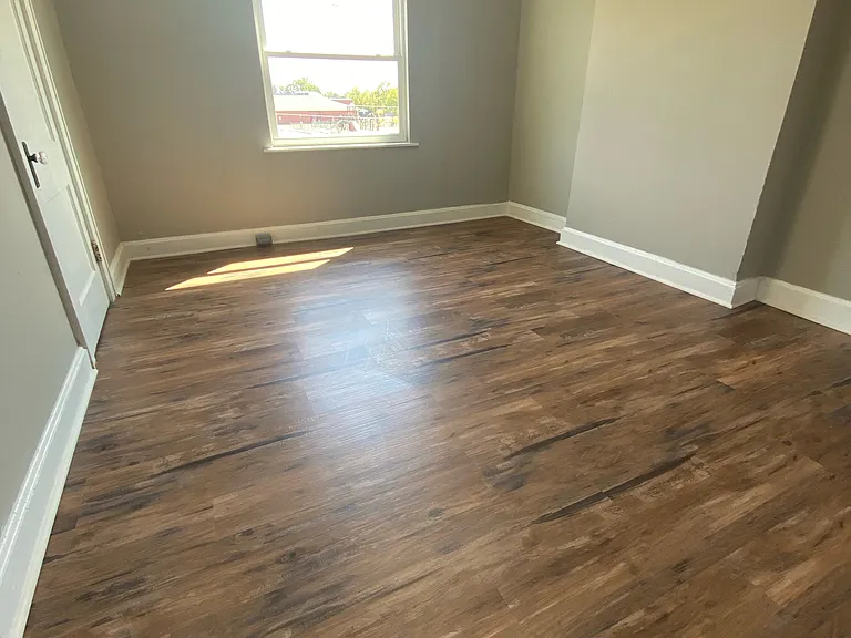 485 Gilbert St #485 — Photo 12