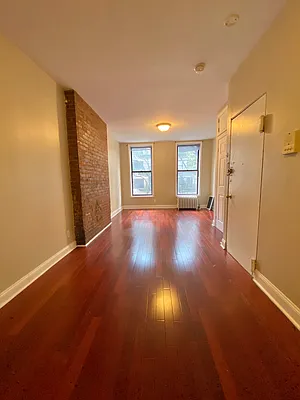 Rented by Corcoran | media 12