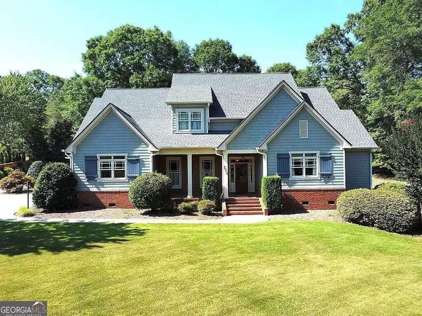 204 Shady Valley Dr, Carrollton, GA 30116