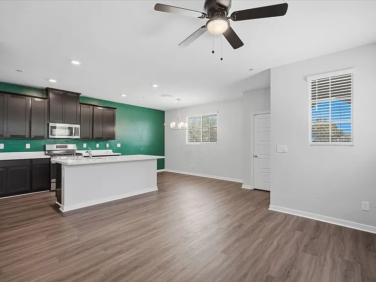 6510 Silver Estates Ave — Photo 5