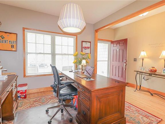 5th image of 10940 Whispering Ln
