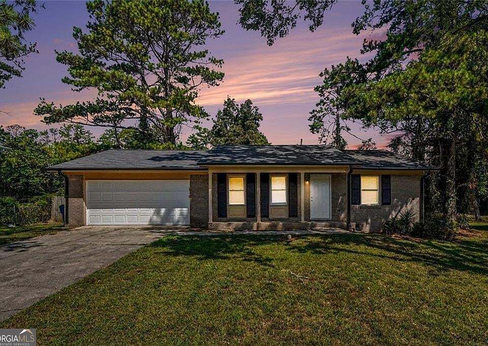 1st image of 2195 Rochelle Way