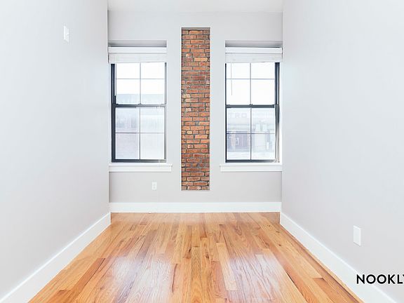 4th image of 900 Flushing Ave #3D