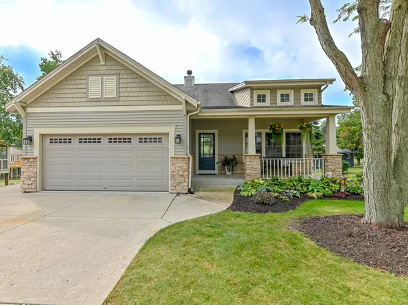 W5135 Bay Shore DRIVE, Elkhorn, WI 53121