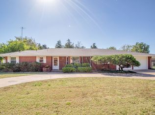 233 Breckinridge Rd, Enid, OK 73701