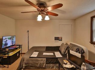 292 E Moorestown Rd APT 1, Wind Gap, PA 18091