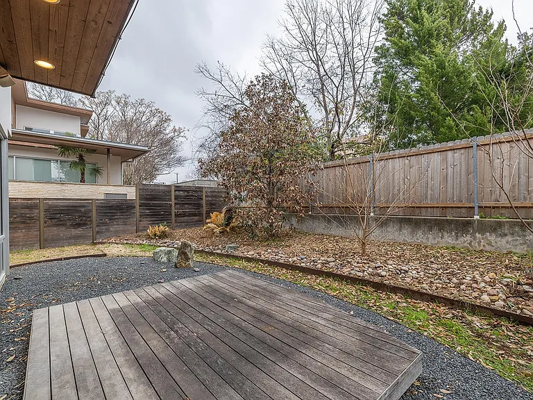 4011 Lewis Ln #B — Photo 25