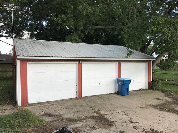 4th image of 2144 Greenfield Ave SW