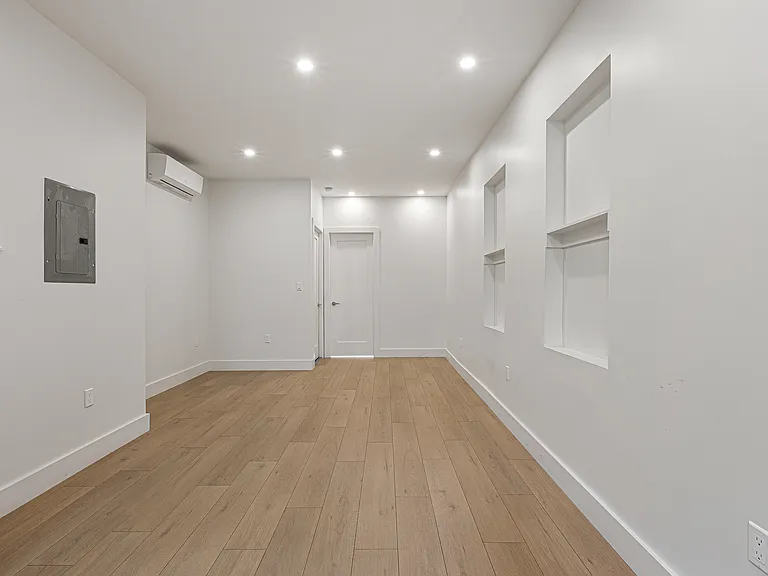 352 Palmetto St #1L — Photo 14