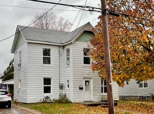 38 Octavia St #1, Belleville, ON K8P3N9