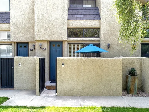 984 W Riverside Dr Unit 8, Burbank, CA 91506