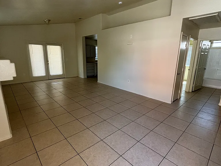 2164 Metalwood Ct — Photo 3