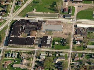 1402 Mount Vernon St, Oshkosh, WI 54901