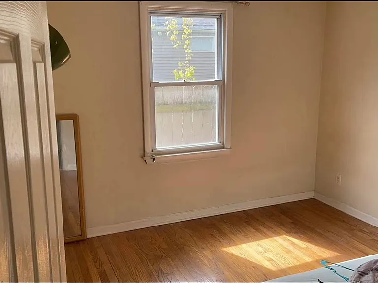 331 Fairmount Ave — Photo 2