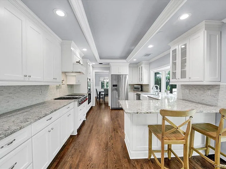 2 Stonycrest Rd — Photo 8