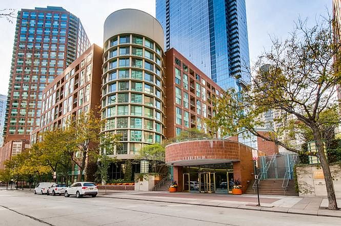 1st image of 440 N McClurg Ct APT 513-S