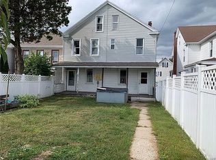 233 E Hazard St, Summit Hill, PA 18250