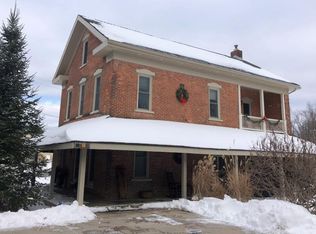 6975 Old Grange Rd, Slatington, PA 18080