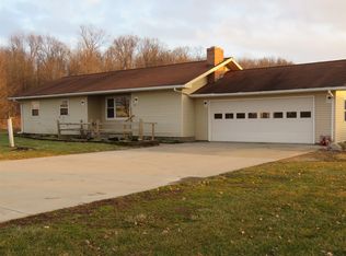 346 E Airport Rd, Kendallville, IN 46755