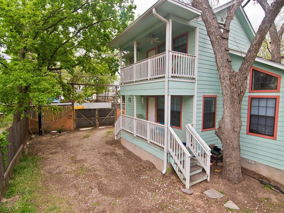 1st image of 1415 Holly St #B