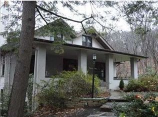 711 Delafield Rd, Pittsburgh, PA 15215