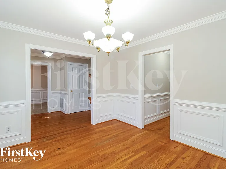 909 Woodview Ridge Trl — Photo 3