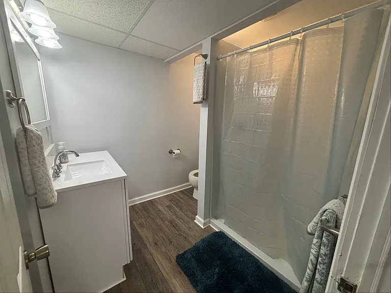340 W 26th St #1 — Photo 10