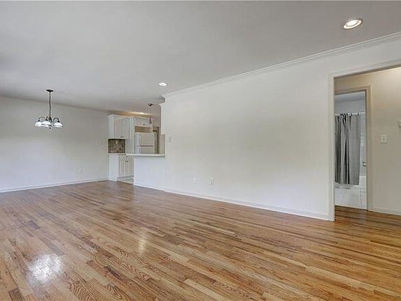 5th image of 2693 S Bamby Ln