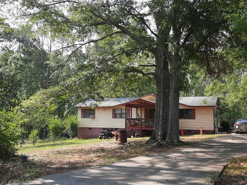 2nd image of 130 Smith Dr