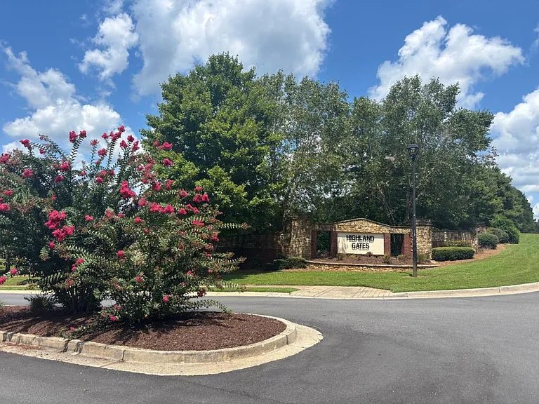 4526 Highland Gate Pkwy — Photo 22