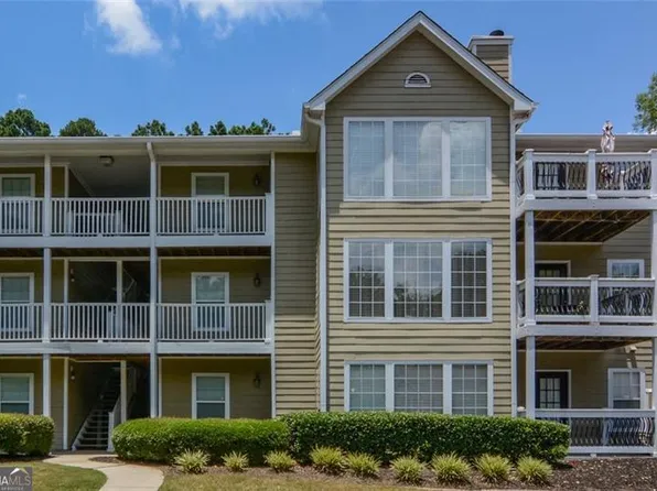 411 Berkeley Woods Dr, Duluth, GA 30096