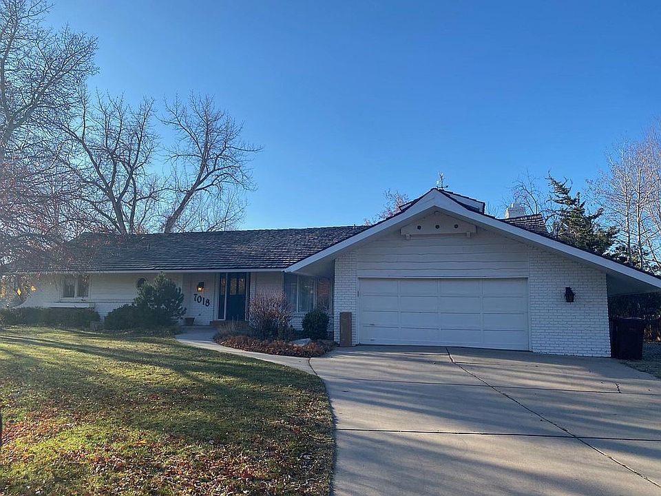 Front of home. Enclosed car garage