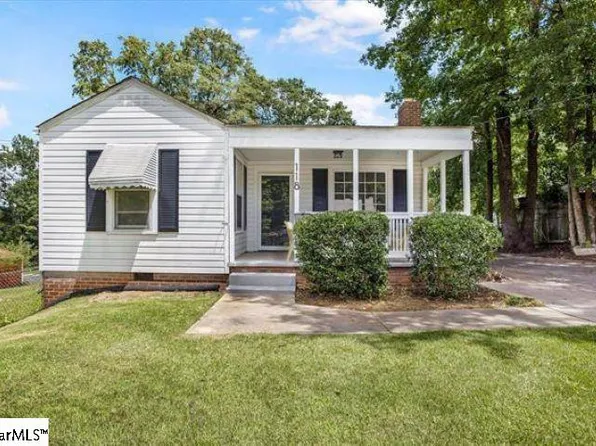 118 Hilltop Dr, Travelers Rest, SC 29690