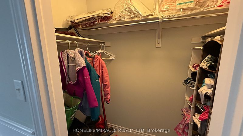 Wasaga Beach House for rent - 5 Bedrooms — photo 4
