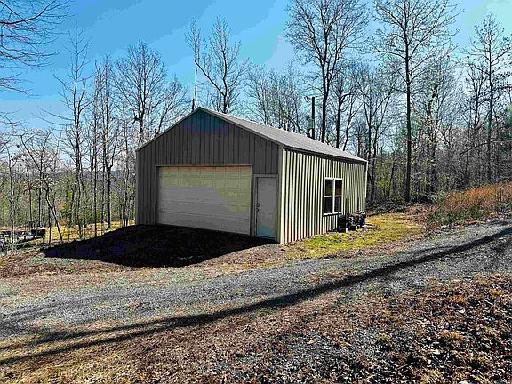 4th image of 4085 Trace Ridge Rd