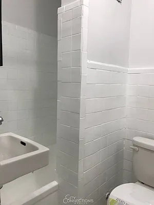 Rented by City Connections Realty | media 31