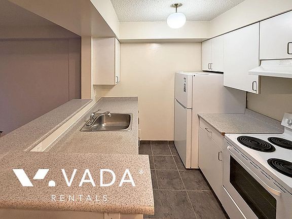 3rd image of 1770 Barclay St #202
