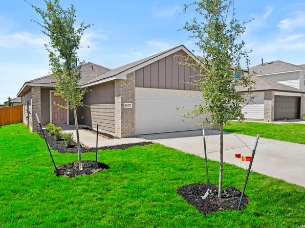 15427 Mint Patch Meadow, Von Ormy, TX 78073