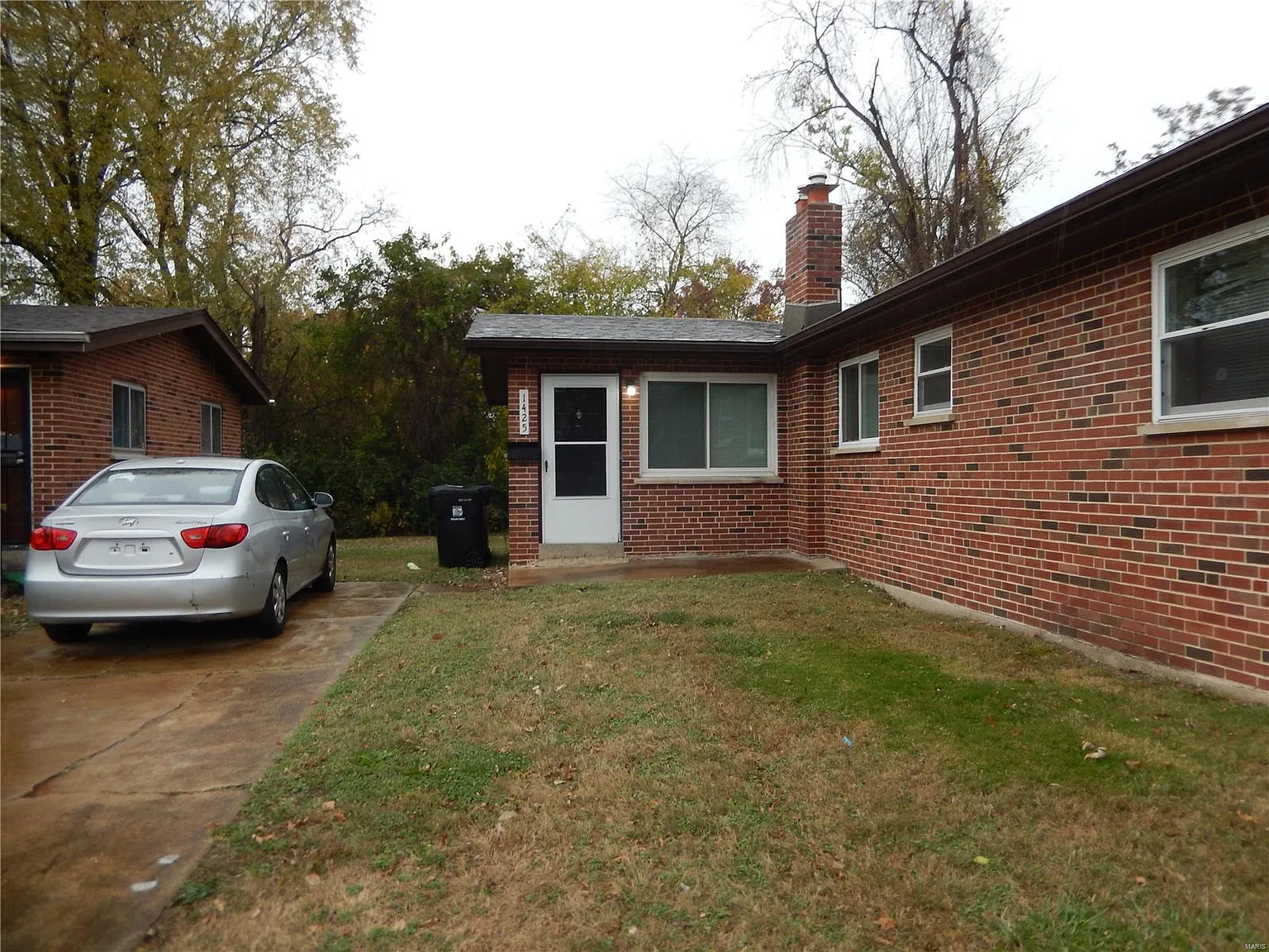 1425 Nixon Ave photo 1
