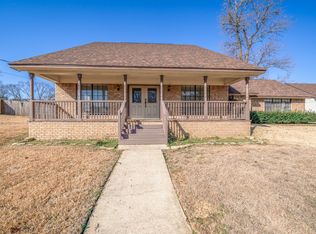 2801 Northridge Dr, Longview, TX 75605