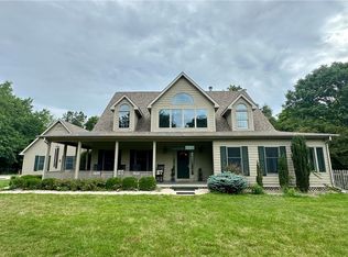 1 Prairie Sun Ln, Mattoon, IL 61938